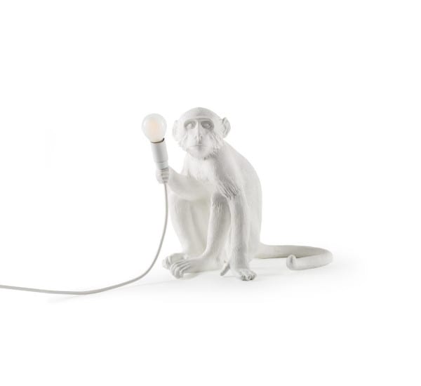 Seletti MONKEY LAMP - sitting outdoor – white