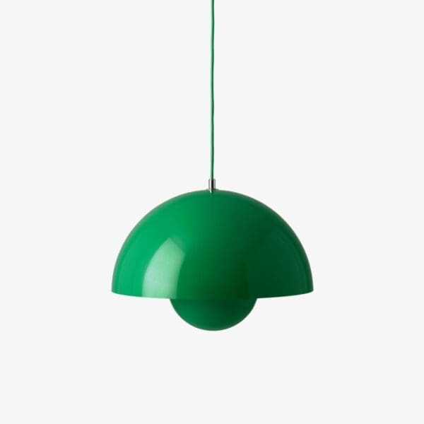 And Tradition FLOWERPOT VP7 - Signal Green