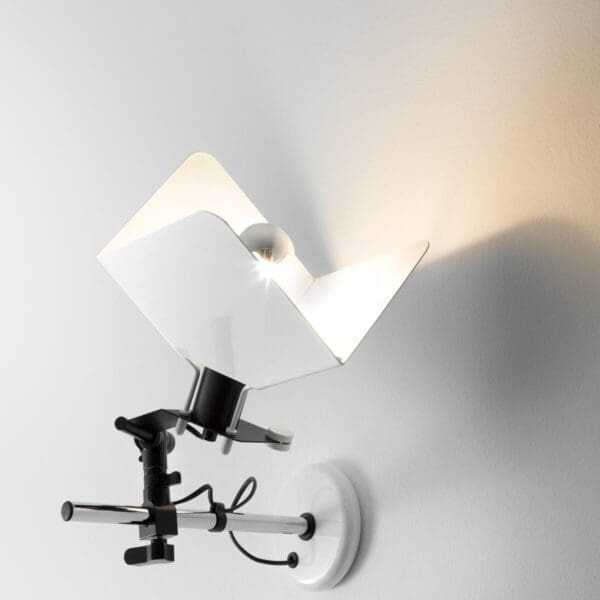 Stilnovo TRIEDRO parete – bianco