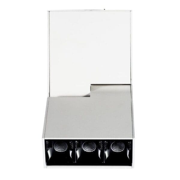 Logica KLIK KLAK LUCE PUNTIFORMI ORIENTABILE 3x 1W - LED 3000k -