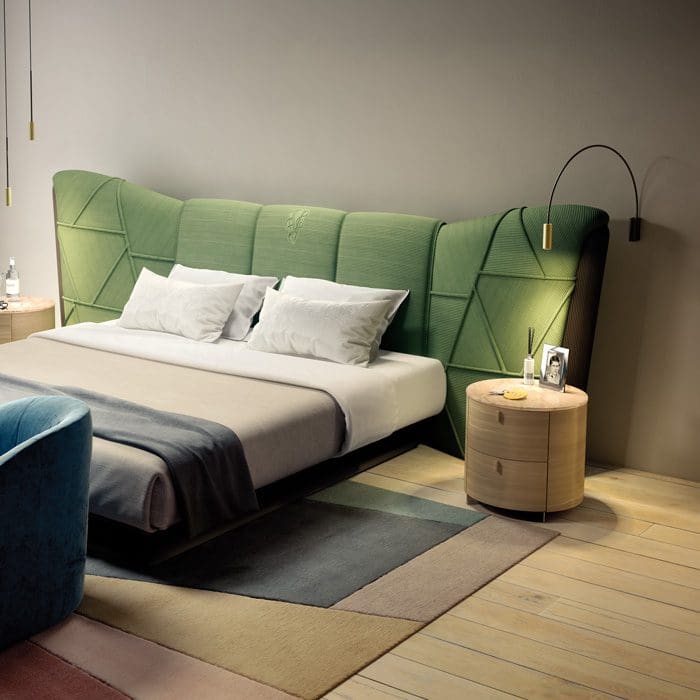 Estiluz VOLTA parete - LED 2700k - corpo nero con finitura testa in oro - immagine 2