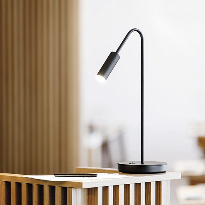 Estiluz VOLTA table - LED 2700k - black body with black head finish