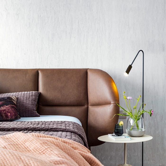 Estiluz VOLTA floor - LED 2700k - black body with black head finish - Image 2