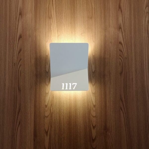 Estiluz PIU wall LED 2700k - white