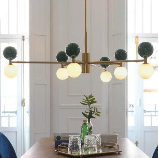 Aromas del Campo DALT grande sospensione - oro antico, marmo verde e paralume bianco opalino