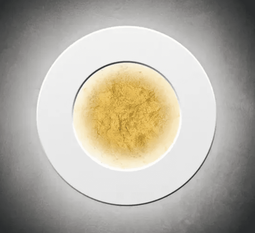 ICONE VERA 26 - wall - gold leaf and white