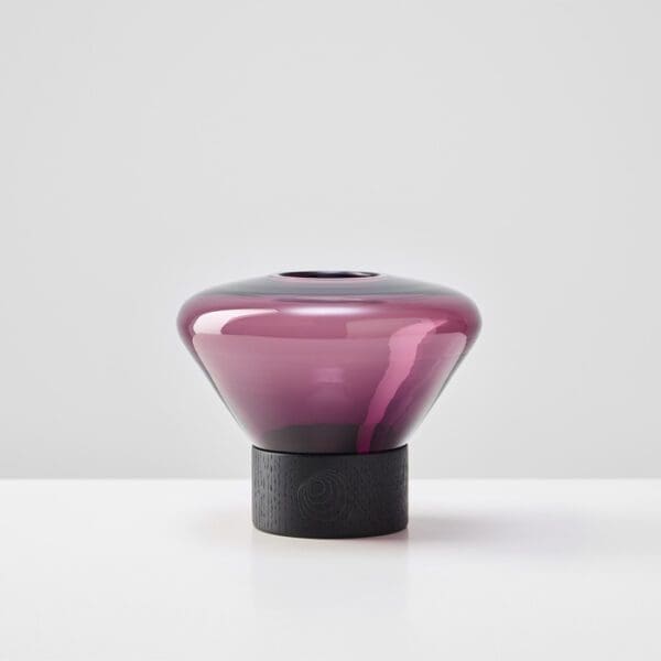 BROKIS MUFFINS CANDLEHOLDER PC1008 - table - vetro viola trasparente - European oak base, stained black - outdoor