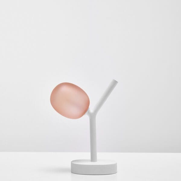 BROKIS IVY BATTERY PC1233 - tavolo - vetro rosa chiaro - struttura bianco opaco - outdoor