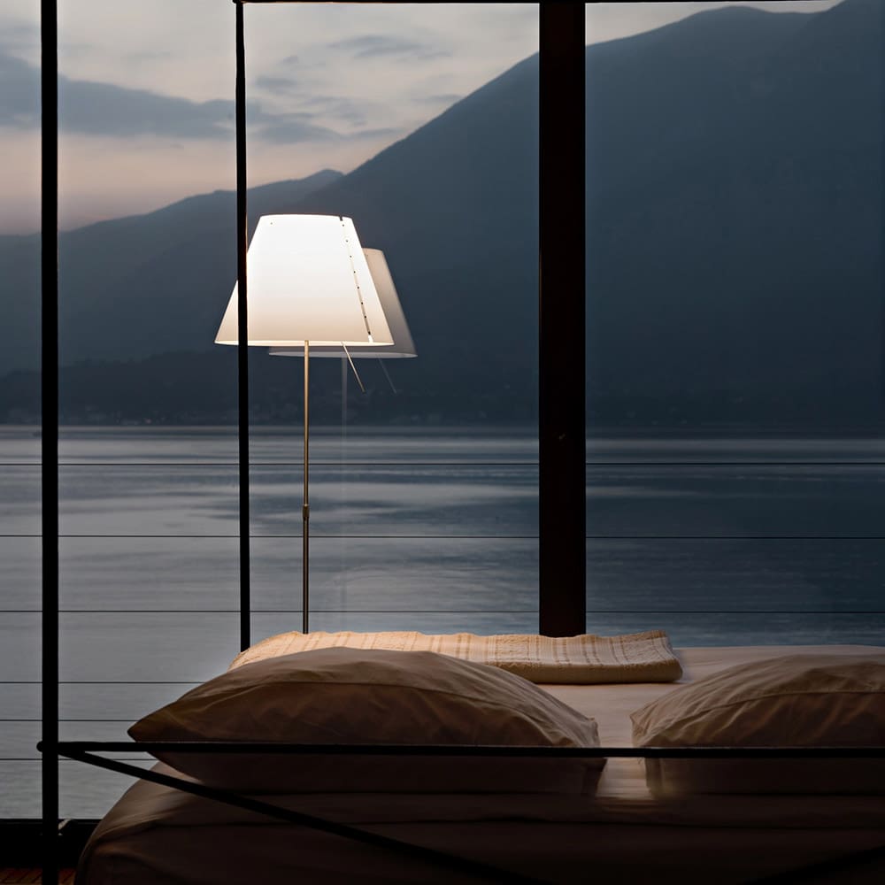 Luceplan COSTANZA D13 t floor telescopic stem sensorial dimmer - black body and primary red shade - Image 2